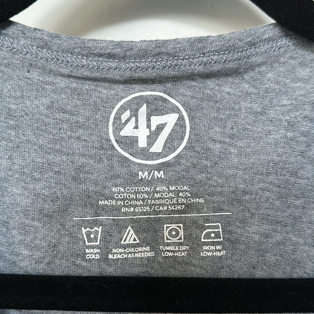 Boston Red Sox long sleeve shirt - Picture 2 of 3
